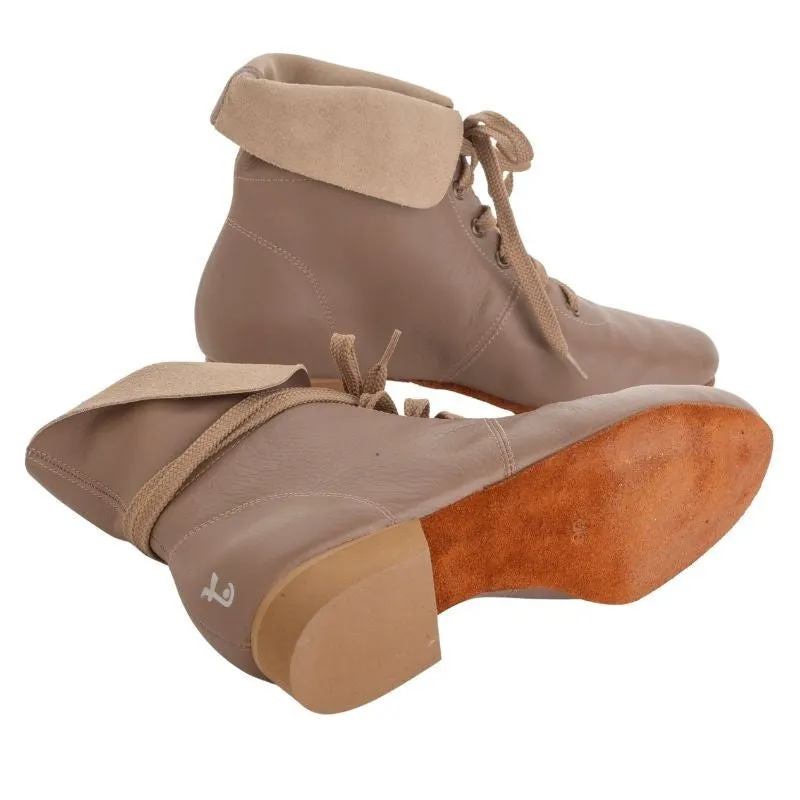 Booties / Turtle Dove