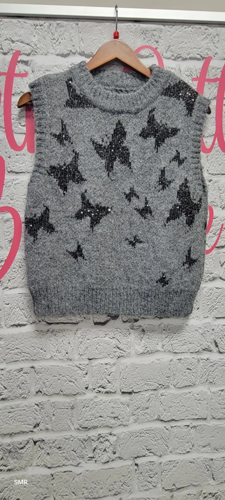 Butterfly vest