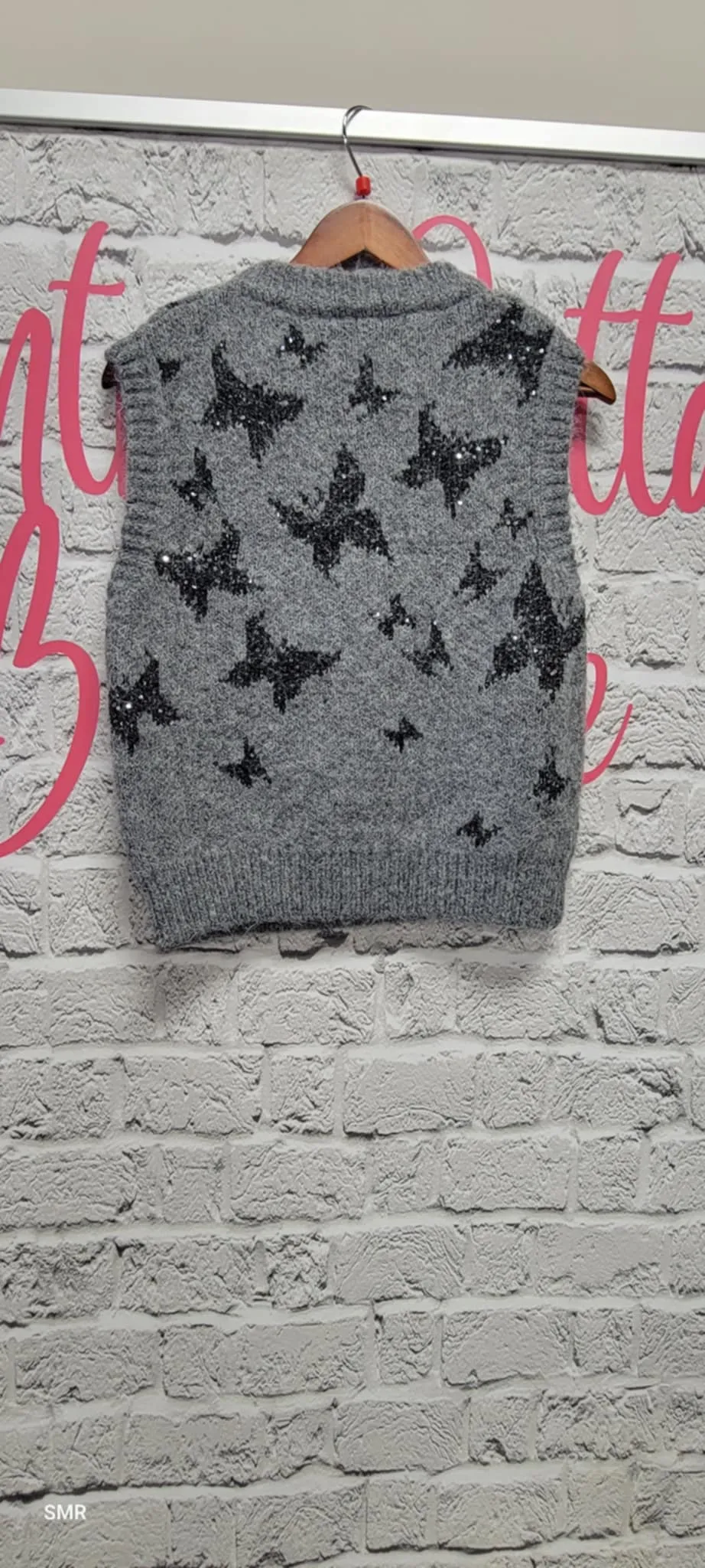 Butterfly vest