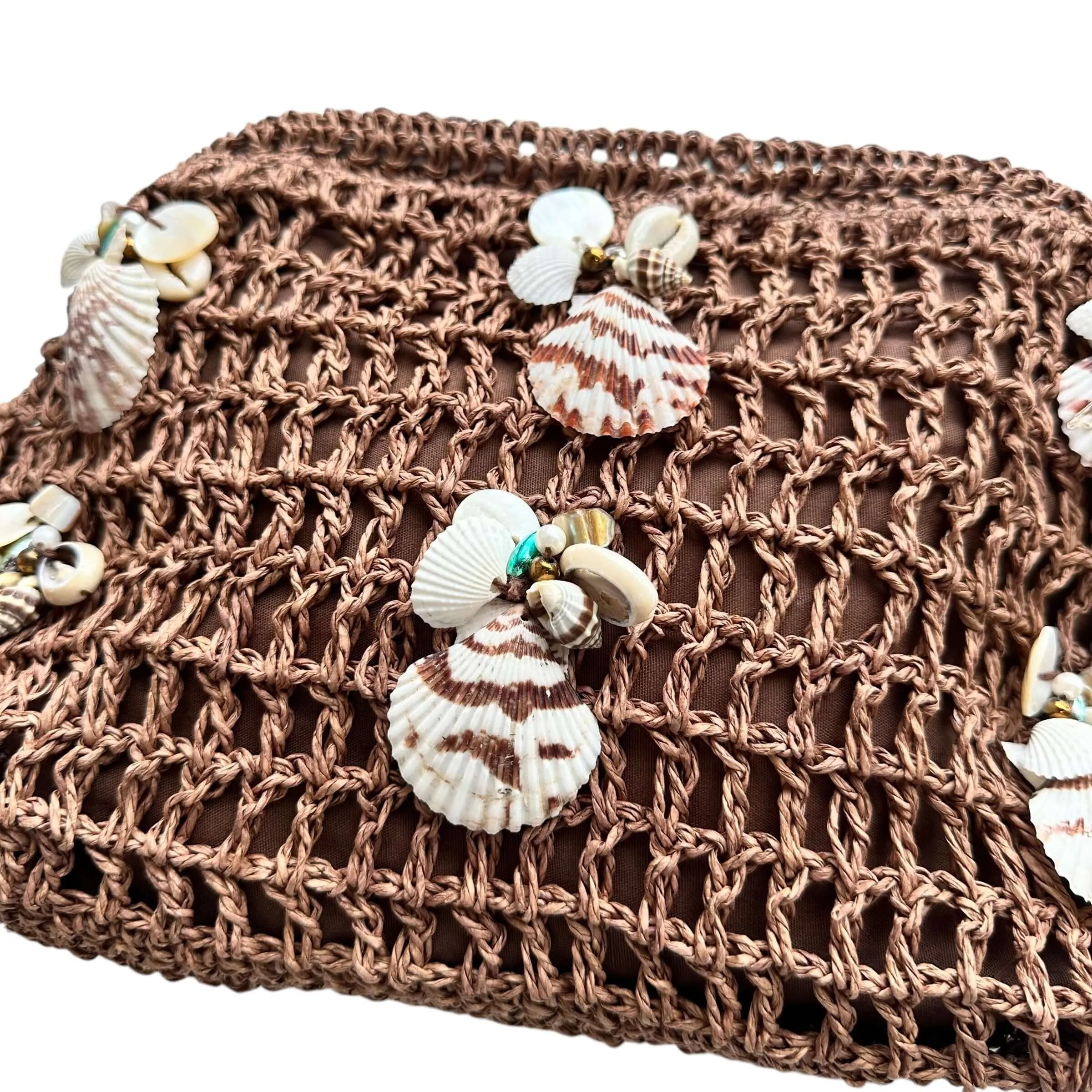 Crochet Shell Clutch