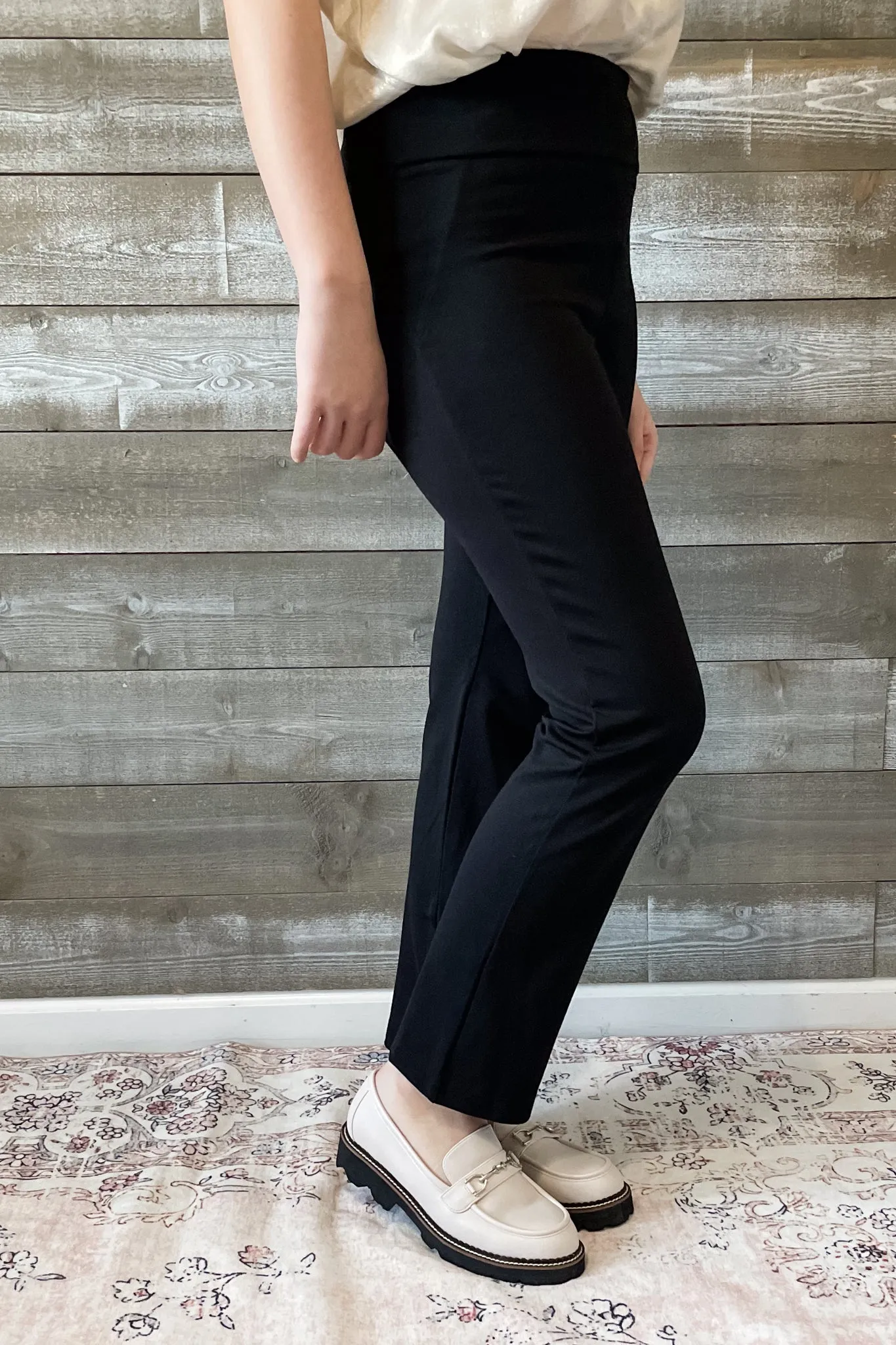 Dear Scarlett Magic Slim Straight Slacks