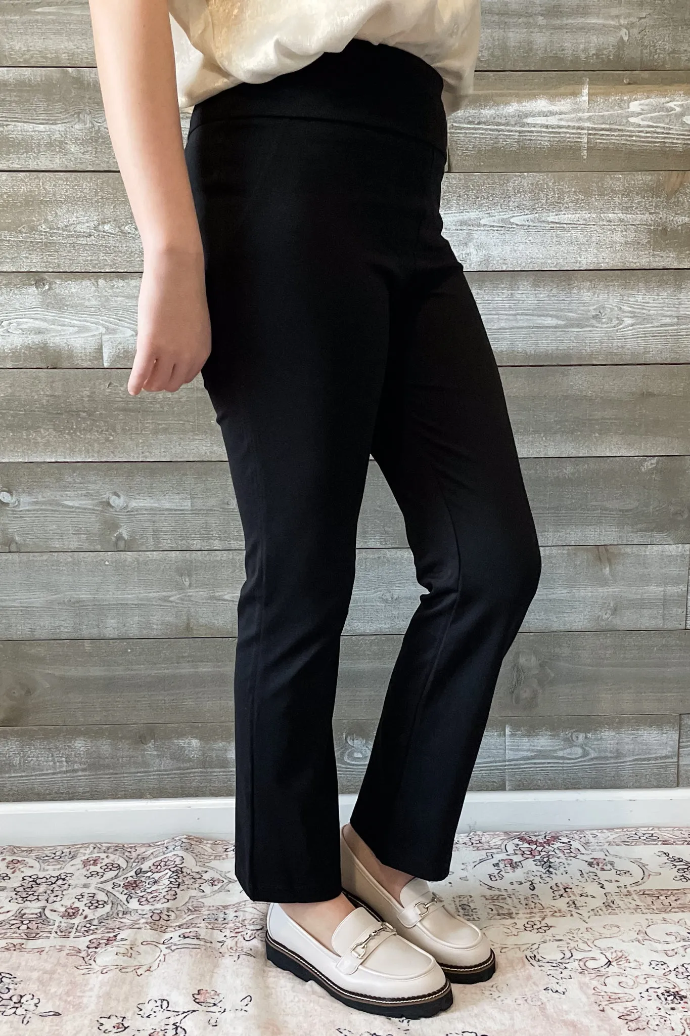 Dear Scarlett Magic Slim Straight Slacks