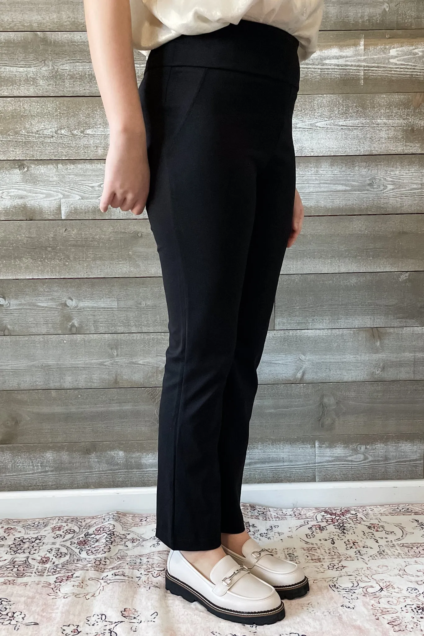 Dear Scarlett Magic Slim Straight Slacks