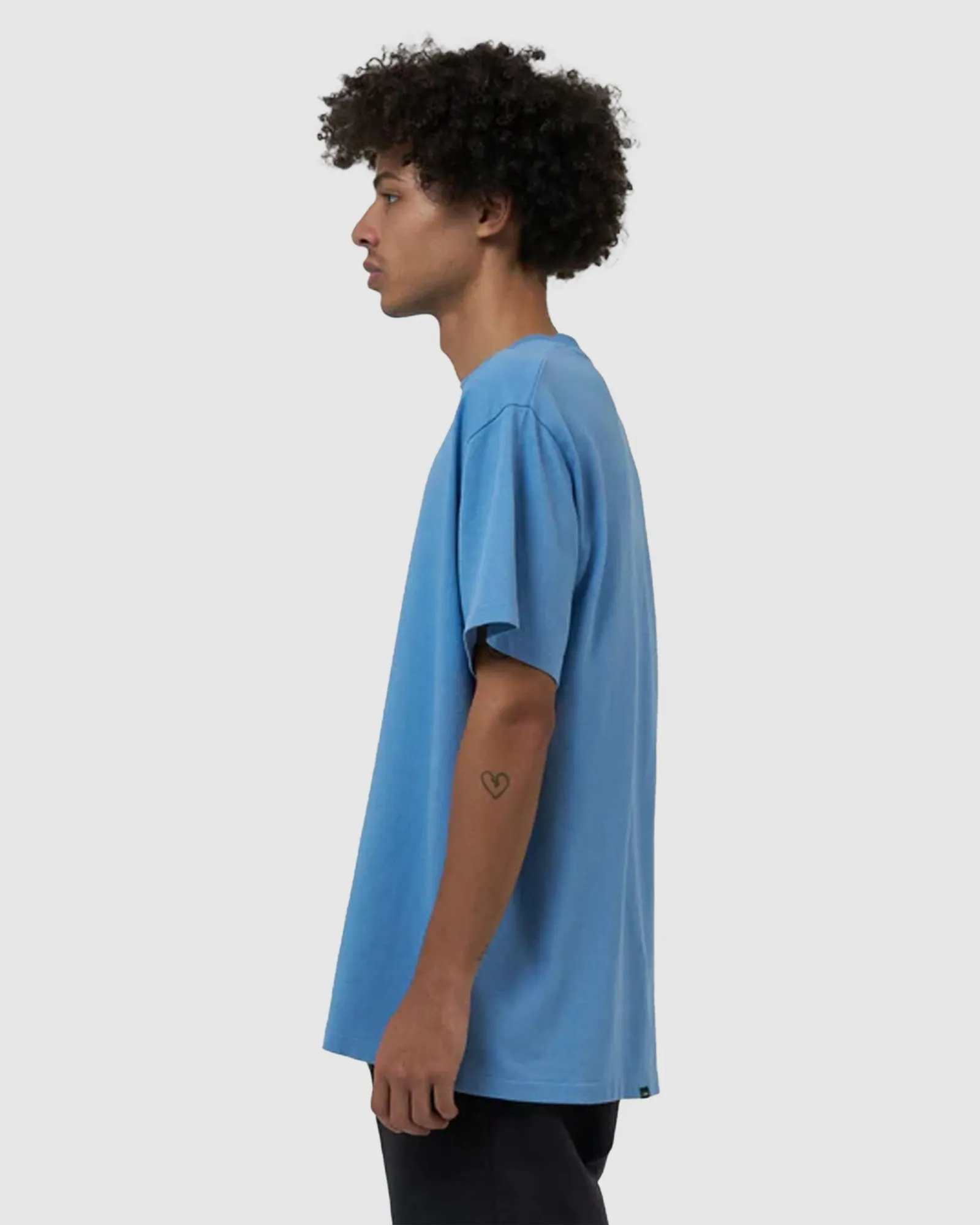 MENS SPLIT DECISION EMBRO MERCH FIT T-SHIRT