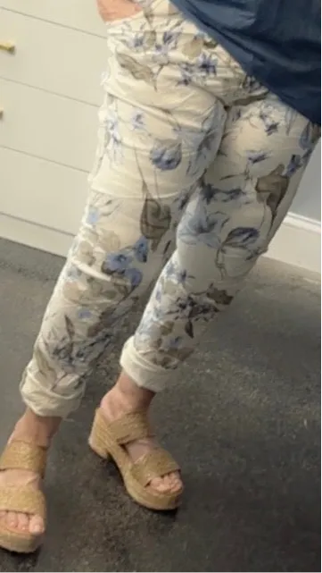 Morning Blue Floral Khaki pants