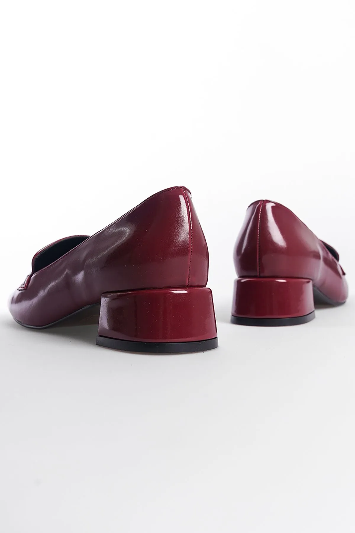 Perla - Turkish Low Heeled Blunt Toe Women's Shoes - Banded