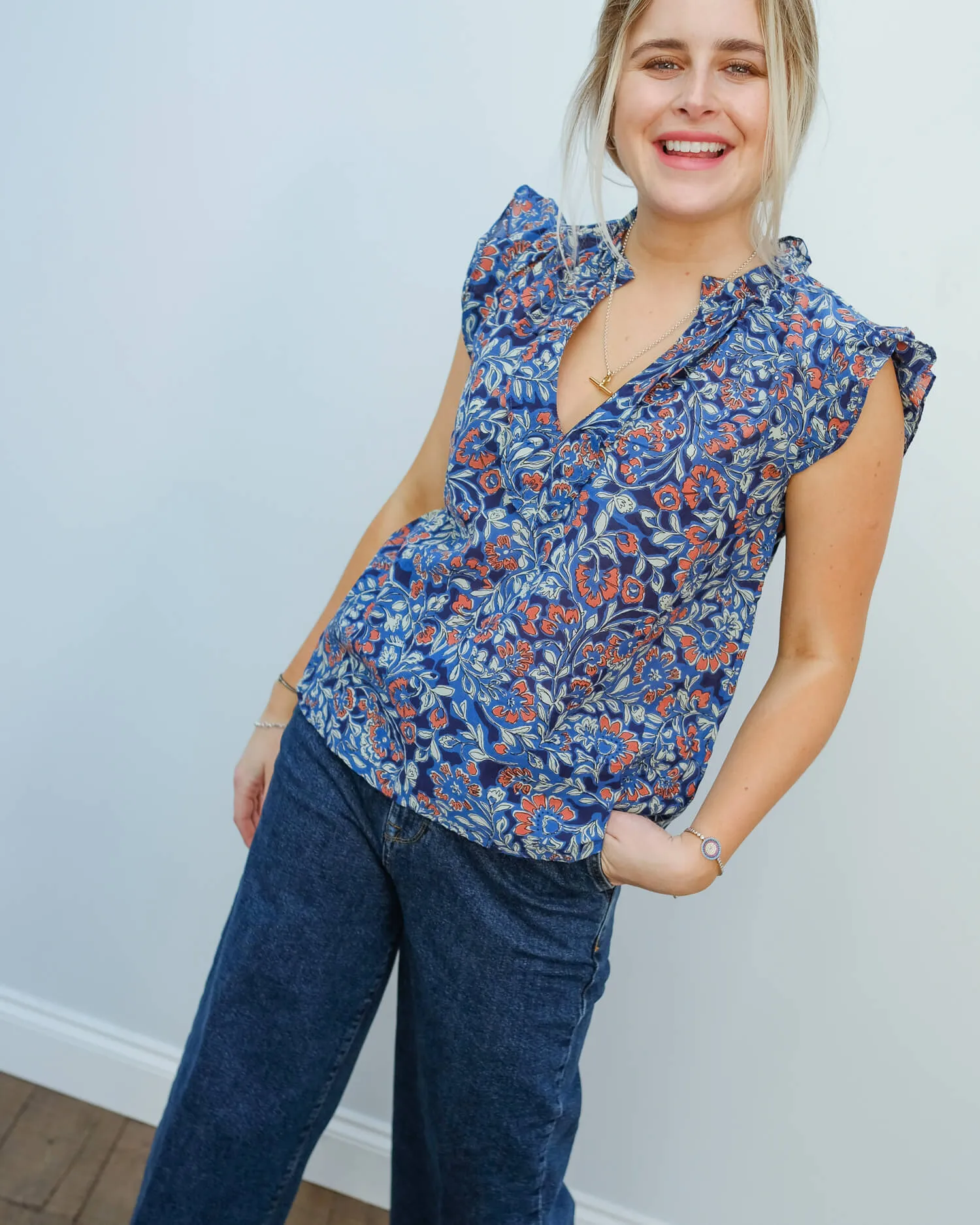 V Nolita top in henna