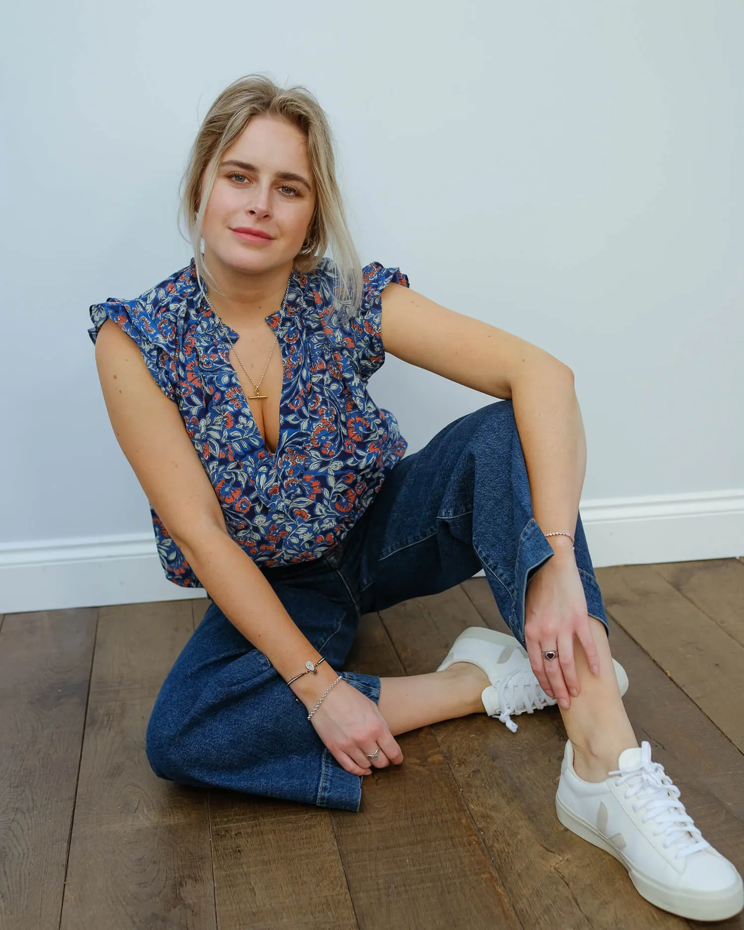 V Nolita top in henna